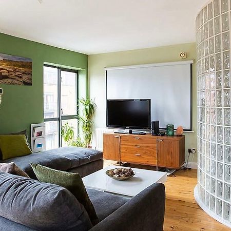 Spacious Belfast City Centre Duplex Apartment Eksteriør billede