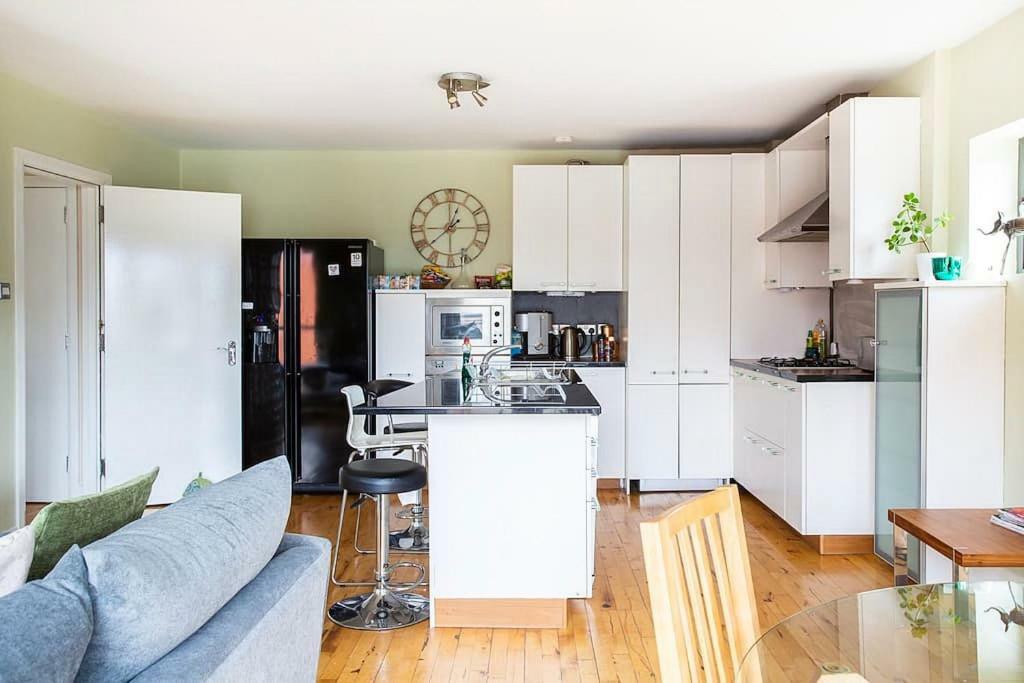 Spacious Belfast City Centre Duplex Apartment Eksteriør billede