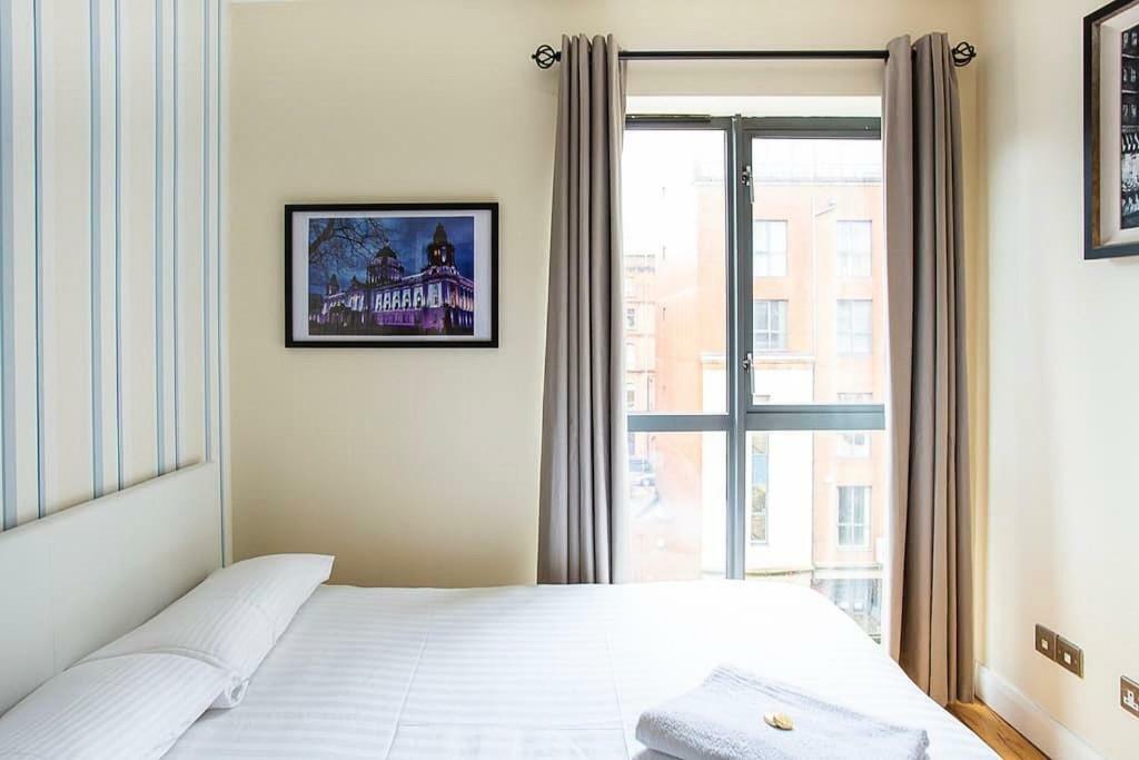 Spacious Belfast City Centre Duplex Apartment Eksteriør billede