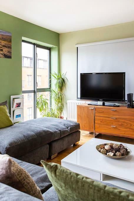 Spacious Belfast City Centre Duplex Apartment Eksteriør billede