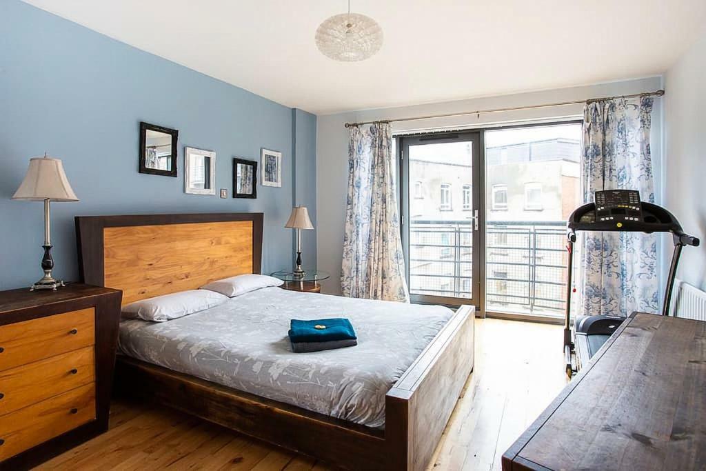 Spacious Belfast City Centre Duplex Apartment Eksteriør billede